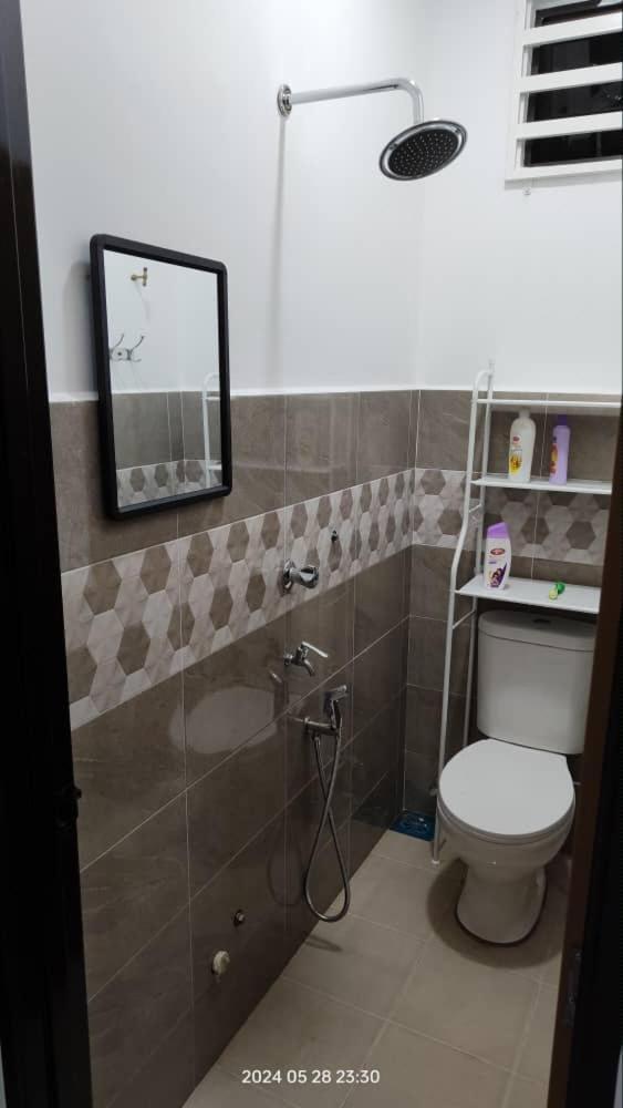 Hadeera Minimalis Family Homestay Kuala Terengganu Exterior foto